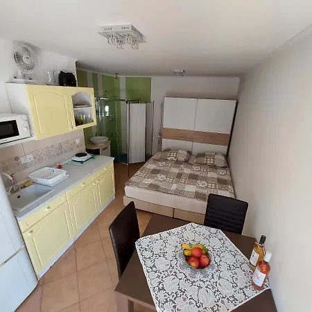 Pol-lak Appartement *