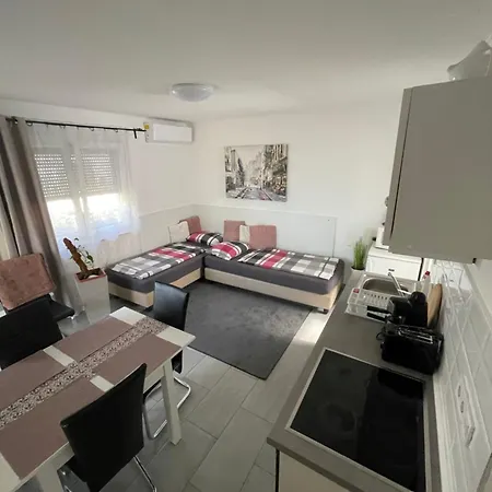 Pol-lak Апартаменты *